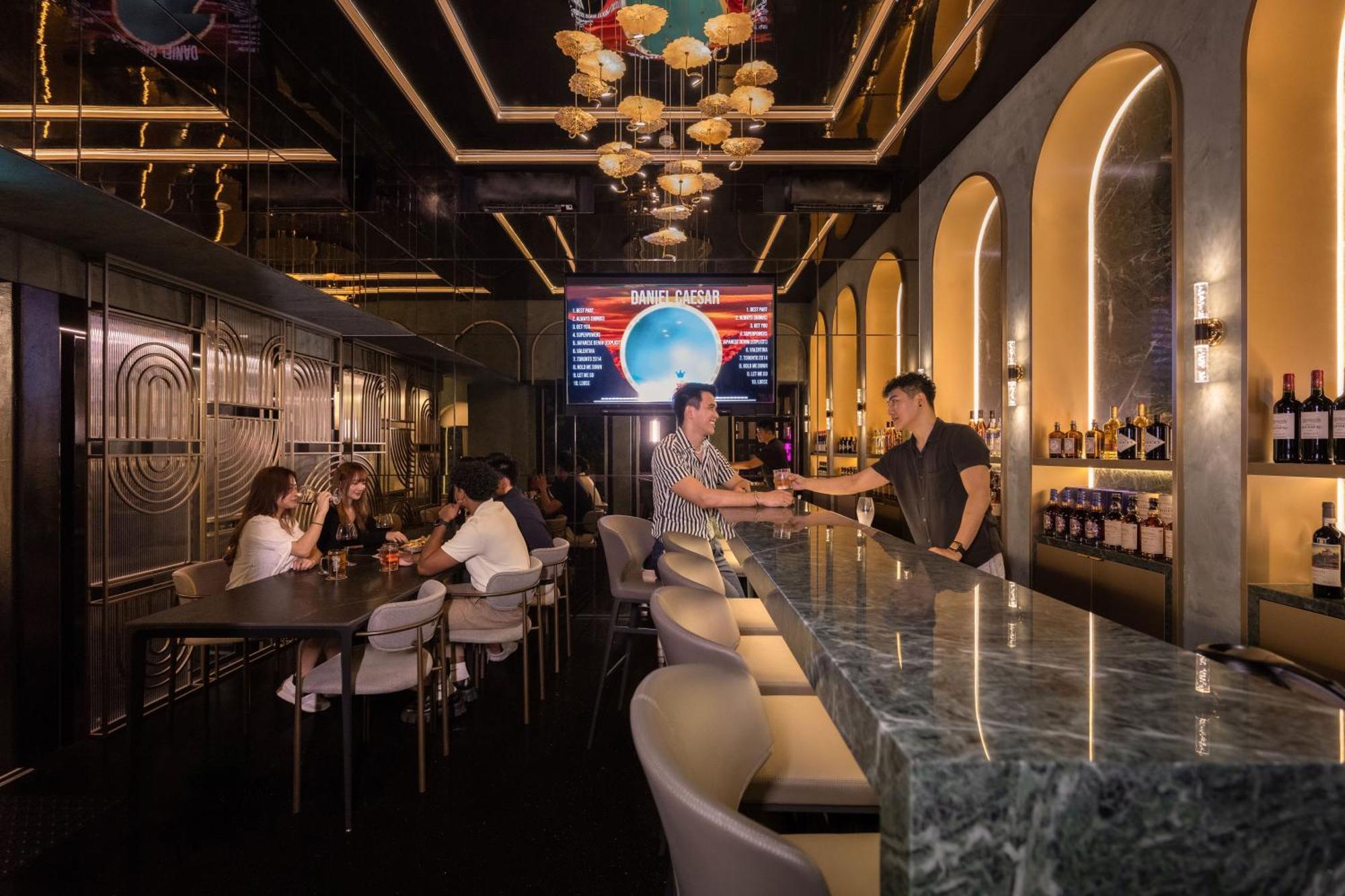 Cube Social Boutique Capsule Hotel At Boat Quay 新加坡 外观 照片