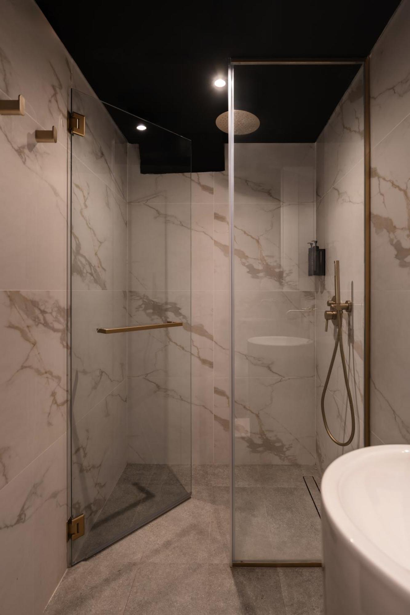 Cube Social Boutique Capsule Hotel At Boat Quay 新加坡 外观 照片