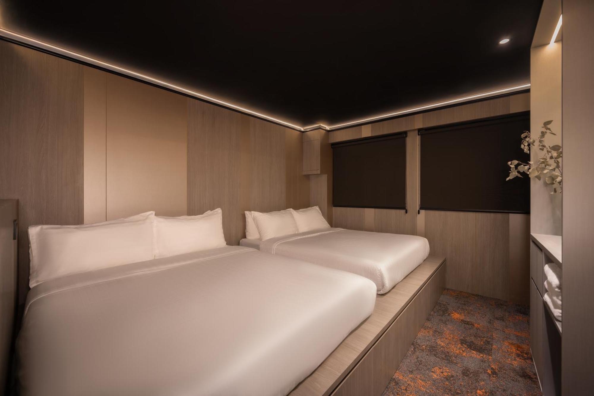 Cube Social Boutique Capsule Hotel At Boat Quay 新加坡 外观 照片